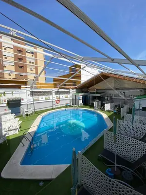 Piscina en o cerca de Hostal Avenida Andalucia - Solo Adultos