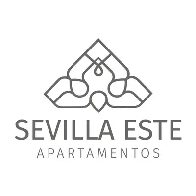 Certificado, premio, señal o documento que está expuesto en Apartamentos Sevilla Este by QHotels