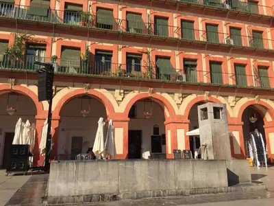 Edificio en el que se encuentra el apartamento