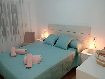 Plano de Amor, emoción y más, Auténtico apartamento céntrico climatizado,con wifi, cercano a la catedral y estaciones
