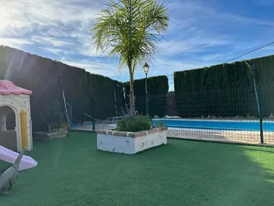 Piscina en o cerca de Dehesa Elías
