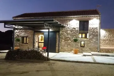 Edificio en el que se encuentra la casa o chalet