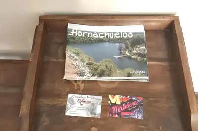 Certificado, premio, señal o documento que está expuesto en Spacious Villa with Private Pool in Hornachuelos