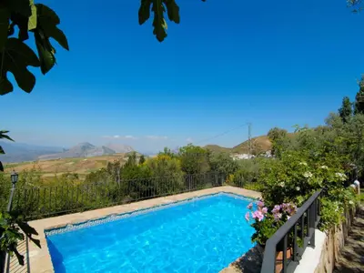 Piscina en o cerca de Cottage in Antequera with Pool near El Torcal