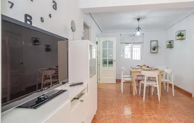 Una cocina o zona de cocina en Lovely Apartment In Córdoba With Wifi