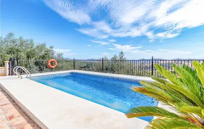 Piscina en o cerca de Nice Home In Periana With Kitchen