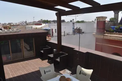 Un balcón o terraza de Ático céntrico plaza Moravia ,San Julian.