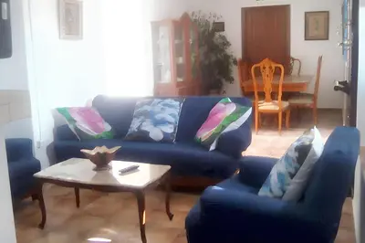 Zona de estar de Charming House with Pool in Montilla