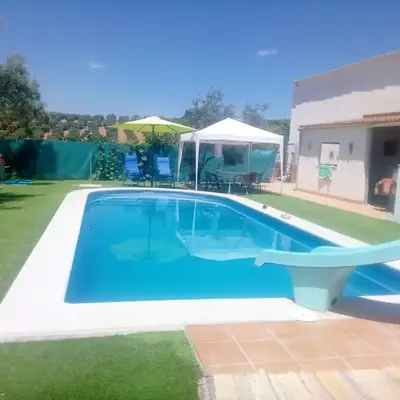 Charming House with Pool in Montilla