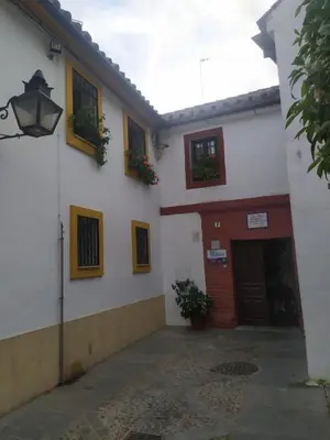 Edificio en el que se encuentra el apartamento