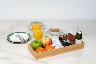 Comida en o cerca de este apartamento
