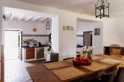 Una cocina o zona de cocina en Finca El Almendrillo
