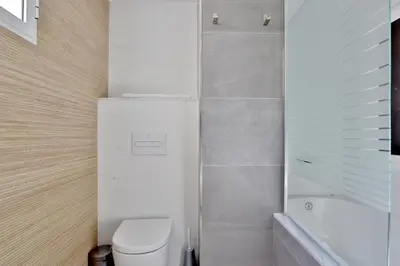 Un baño de SunShine Vista al Compás