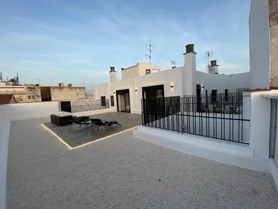 Un balcón o terraza de Aticos Concepción Centro