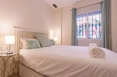 Cama o camas de una habitación en Divina Central Style by Valcambre