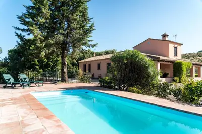 Piscina en o cerca de Cortijo El Carmen Finca El Revuelo