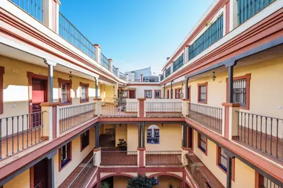 Edificio en el que se encuentra el apartamento