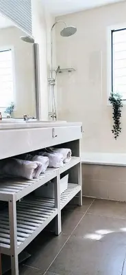 Un baño de Casa Rural Lavanda con Piscina