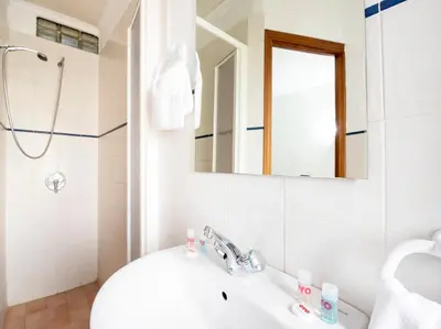Un baño de Hostal Santiago