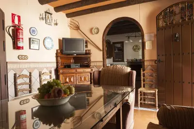 Una cocina o zona de cocina en Cortijo La Algallumbilla