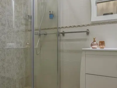 Un baño de Caños de carmona Sevilla Centro