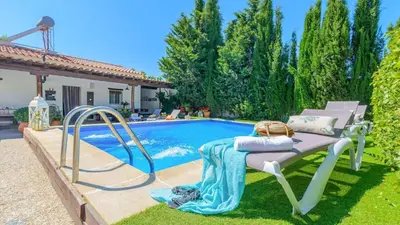 Piscina en o cerca de Entreolivos Casa y Cabaña Cijuela by Ruralidays