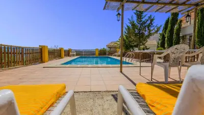 Piscina en o cerca de La Casita Montefrio by Ruralidays