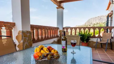 Comida en o cerca de esta villa
