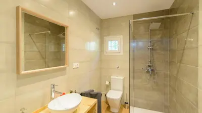 Un baño de Villa El Molinillo Casabermeja by Ruralidays
