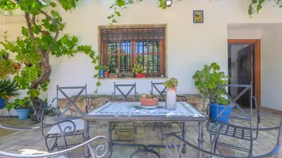Jardín al aire libre en Casa Huerta El Fontanarillo Montemayor by Ruralidays
