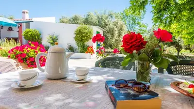 Comida en o cerca de esta villa