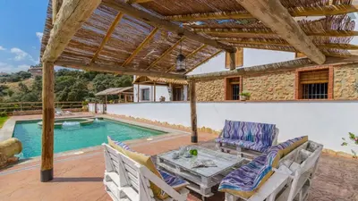 Piscina en o cerca de Villa Fraskito Iznajar by Ruralidays