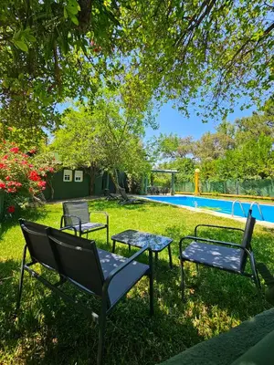 Piscina en o cerca de Finca rural Labriega del hueznar