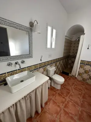 Un baño de CORTIJO RURAL FLOR DE CAZALLA