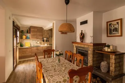 Una cocina o zona de cocina en Casa Rural Era · 12 personas y mascotas · Córdoba
