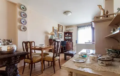 Una cocina o zona de cocina en Habitación piso compartido