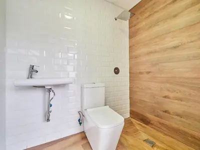 Un baño de Cubo's Finca El Nogal de los Montes de Malaga