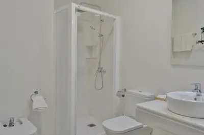 Un baño de SunShine Cruz Conde