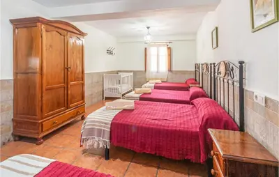 Plano de Awesome Home In Montefrio