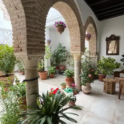 El patio de Regina