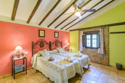Cama o camas de una habitación en Spacious villa with pool in Priego de Córdoba - 350 m²