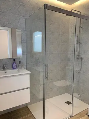 Un baño de Casa Raquel,caminito del Rey