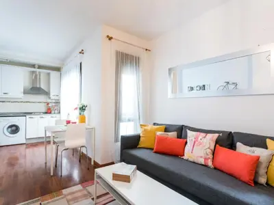 Una cocina o zona de cocina en Holi-Rent Santa Marina