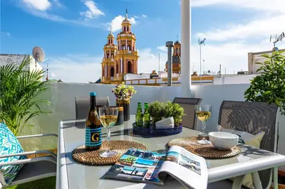 Bebidas en Genteel Home Alhóndiga Sevilla