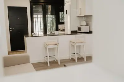Una cocina o zona de cocina en New and beautiful loft next to wonders of Cordoba