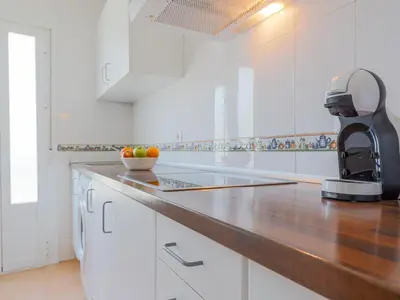 Una cocina o zona de cocina en Alcalá del rio! 1 b