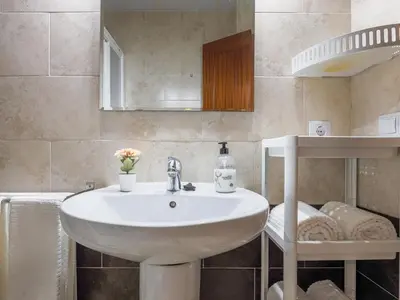 Un baño de Alcalá del rio! 1 b