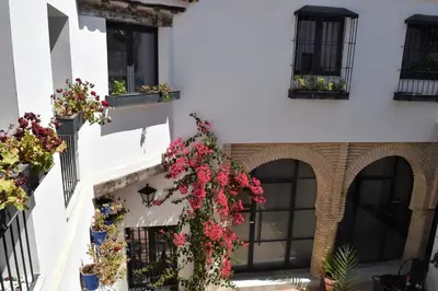 Un balcón o terraza de Patio San Andrés -2 llaves-