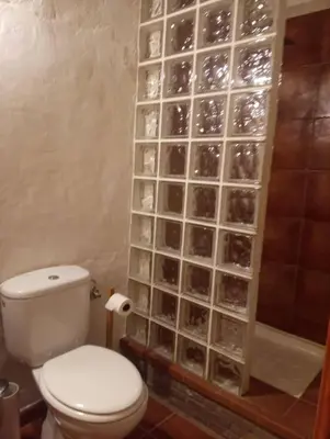 Un baño de Traditional Village House with Private Pool in Villanueva de San Juan
