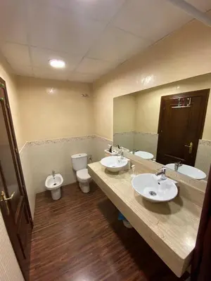 Un baño de Ático dos dormitorios en el centro de Córdoba